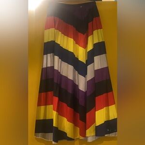 Multi colored a-line skirt.